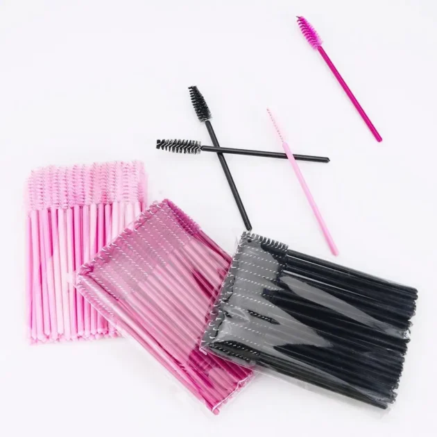 50Pcs Disposable Eyelash & Eyebrow Brushes - Image 6