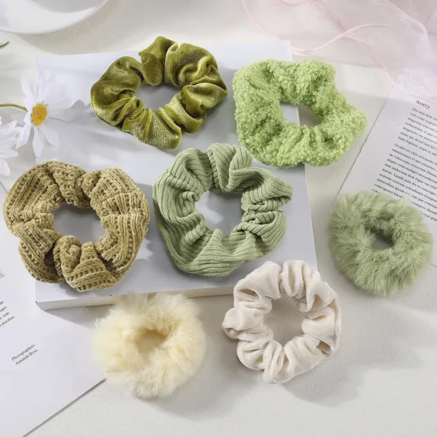 7-Piece Plush Hair Scrunchies Set – Soft Elastic Hair Ties for Women & Girls - Image 10